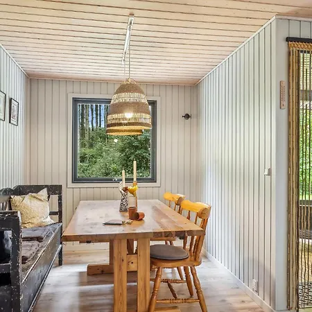 Amazing In With Kitchen